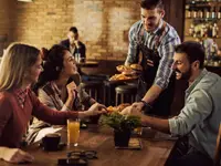 Меченый путь: для ресторанов, кафе и ТЦ введут публичную оценку