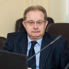 Александр Чепуренко. В российском обществе доминирует бюрократия.