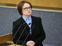 Блокировка платежей: Набиуллина попросила банкиров немного разогнуть палку